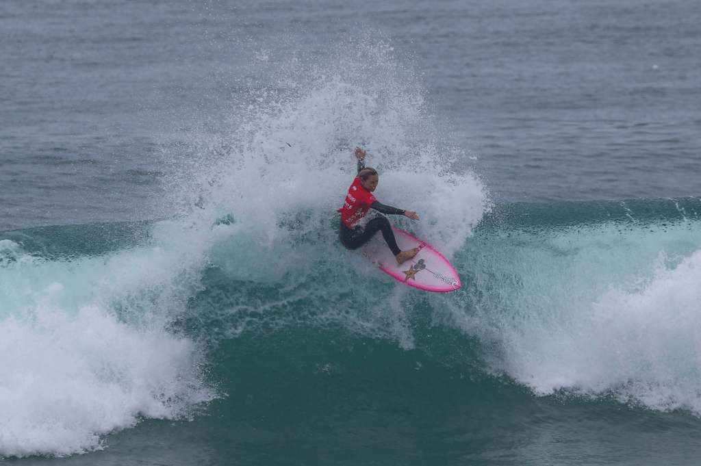 Oceanside World Surf League (WSL) Nissan Super Girl Surf Pro Guide ...